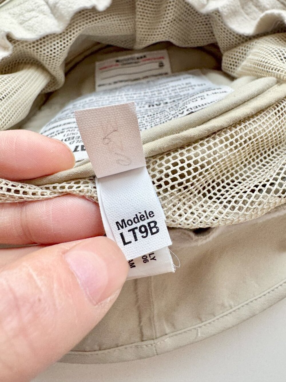 TILLEY ENDURABLES LT9B Beige Ultralight Ruched Nylon Brimmed Sun Hat, Size M - Picture 11 of 11